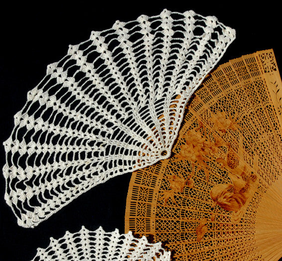 Fan Doilies Ecru 14" Inch