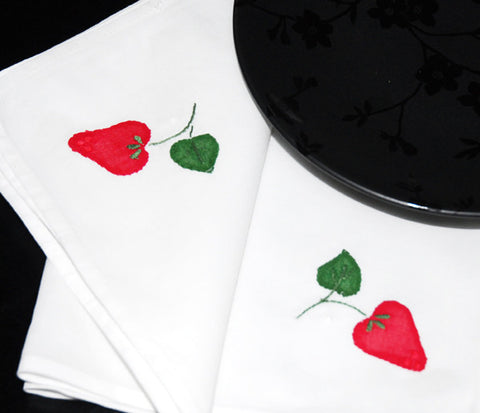 Strawberry Luncheon Napkin 18" Inch