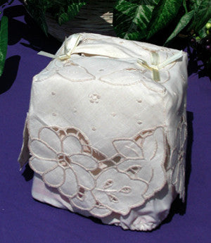 Sunflower Boutique Tissue Box Cover - Ecru