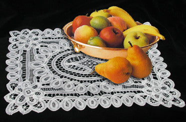 Battenburg Lace Placemat Oblong White 14"x20"