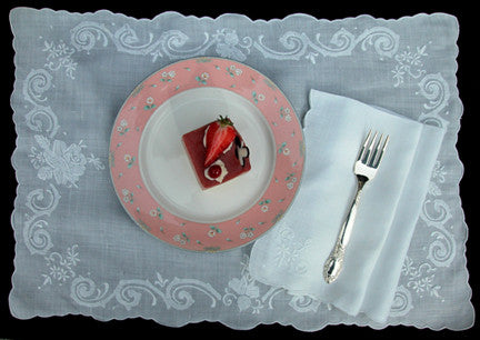 Winter Rose Placemat Set