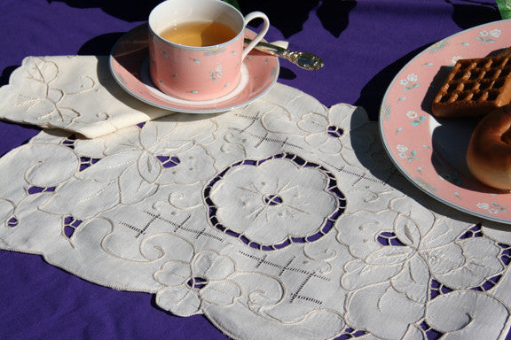 Rose Placemat Set Ecru  - CLOSEOUT