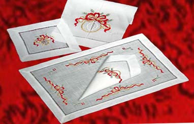 Christmas Golden Ribbons Placemat Set